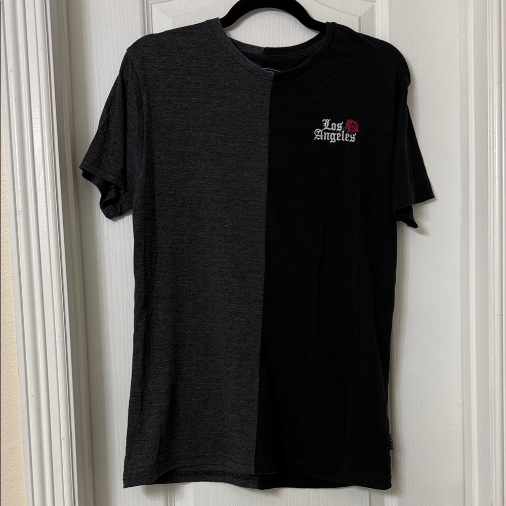 Dikotomy  Co Los Angeles Split Panel Crew Neck Tee Black Gray Size M